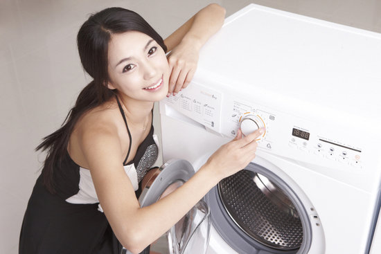 Làm gì khi máy giặt bị hư